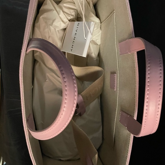 Givenchy G Medium Tote - Picture 4 of 6